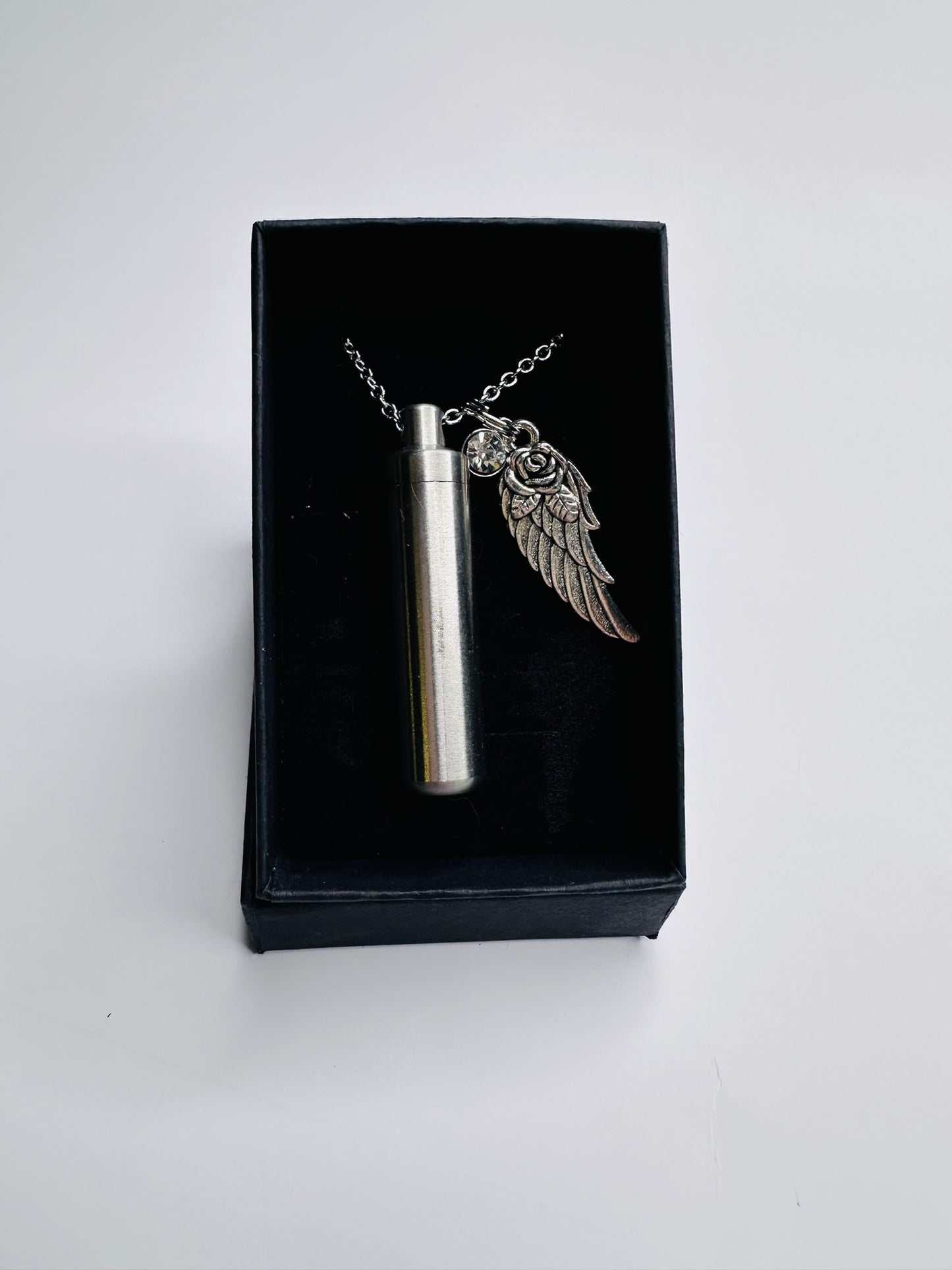 Angel Feathers Signature Scent Necklace