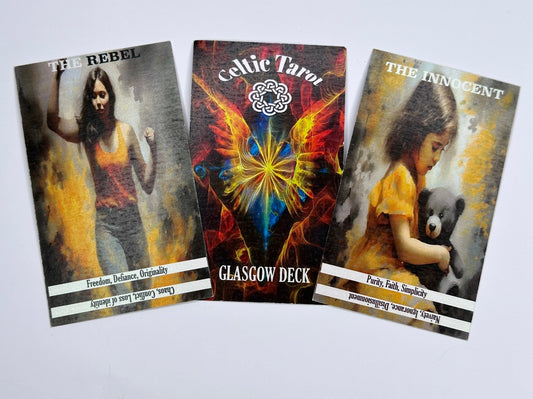 Oracle Cards: The Glasgow Oracle